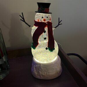 Swirling Snowman Scentsy Limited Edition Warmer 2023 Sparking Globe